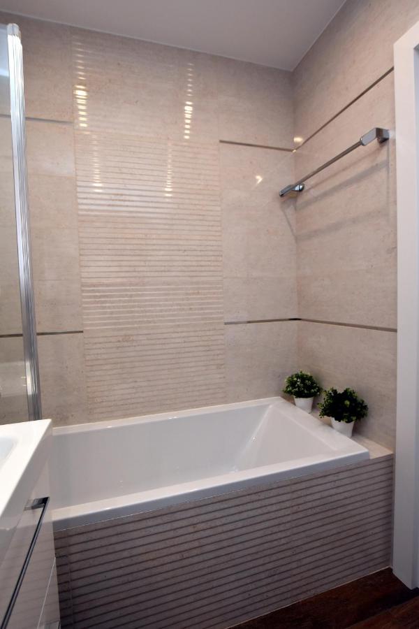Dreamer Apartment Torun Bagian luar foto